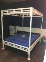 Dateiname=B01_Eisen-Bondage-Bett.jpg
Dateigröße=50KB
Abmessungen: 531x709
hinzugefügt am: 22. November 2018 B01_Eisen-Bondage-Bett.jpg